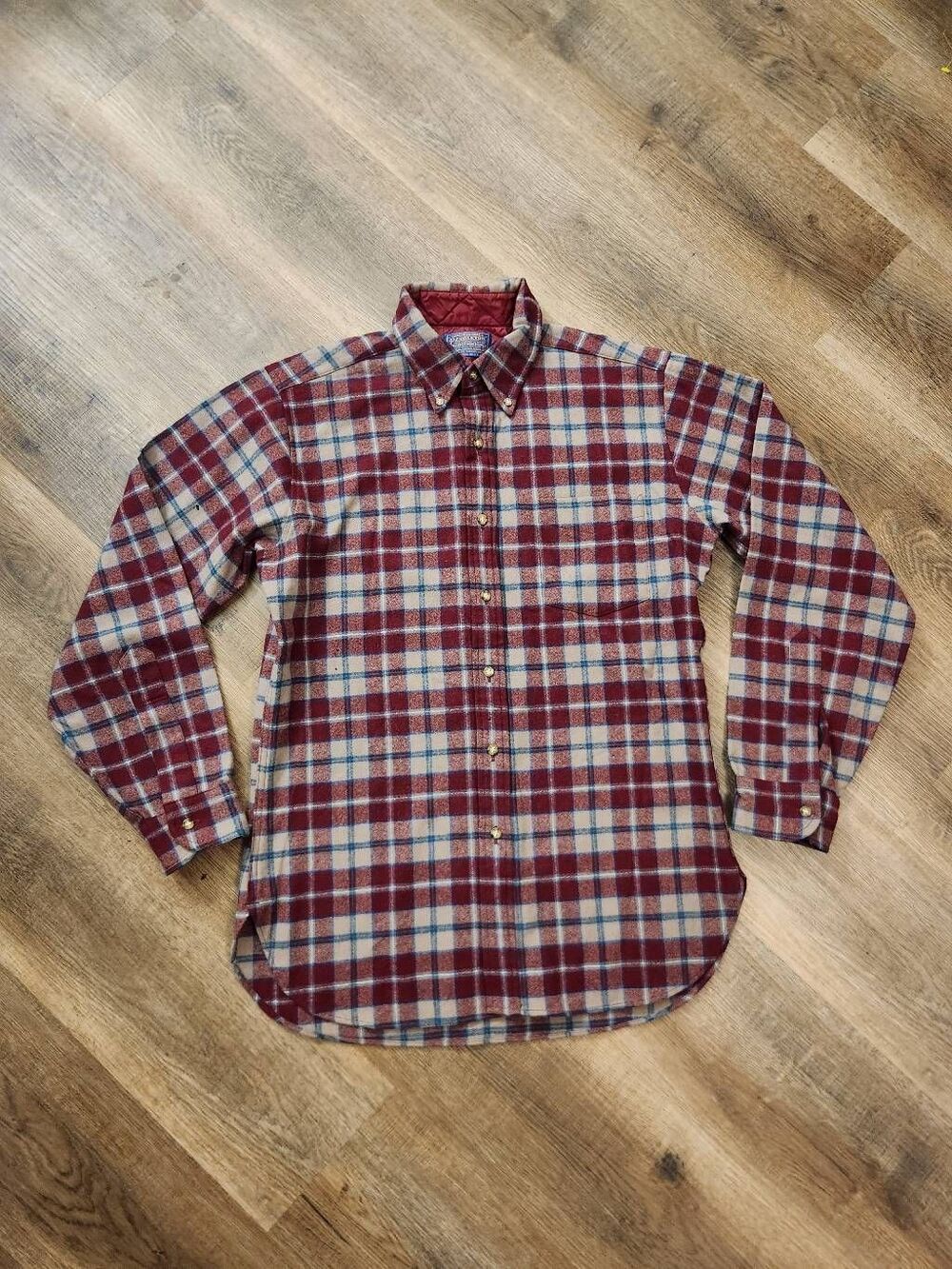 Pendleton Wool Made in USA Plaid Flannel Button up shirt Men's Medium Pocket REA